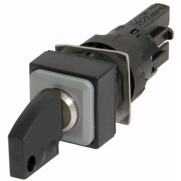 Q18S3R Selector cuadrado 18X18mm con Llave 3pos 16mm Mantenido -I-0-II- Negro