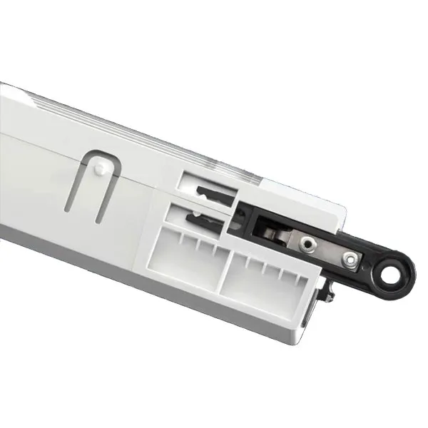 SZ Luminaria fluorescente con sensor 18W 343Lmm 110-240VCA Sin enchufe UL