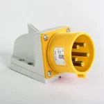 Clavija mural 32A 3P+N+T 120VCA 4h Amarillo IP44