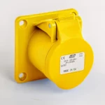 Base empotrar recta 16A 2P+T 120VCA 4h Amarillo IP44